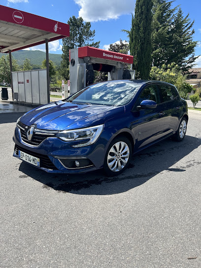 Jr Auto 05190 Vendeur De Voitures D'occasion à Rochebrune