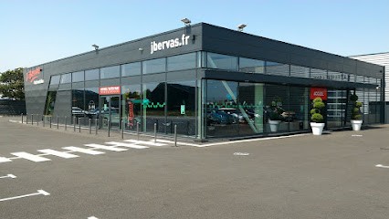 Jacques Saint-Brieuc Bervas, Vendeur de Voitures d'Occasion à Trémuson