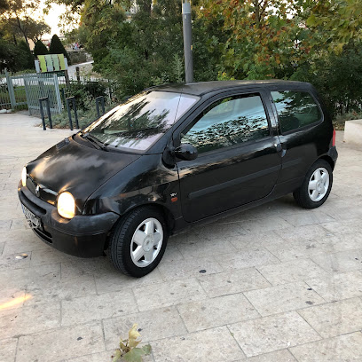Mister Twingo Vendeur De Voitures D'occasion à Marseille 11