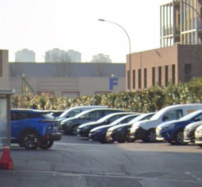 Autos. F, Vendeur De Voitures D'occasion à Ivry-sur-Seine