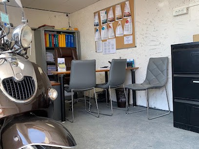 AUTODESTOK, Vendeur de Voitures d'Occasion à Poussan