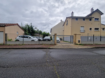 Msf Center, Vendeur De Voitures D'occasion au Blanc-Mesnil