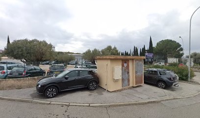 HOLDING AUTO 83, Vendeur de Voitures d'Occasion à Solliès-Pont